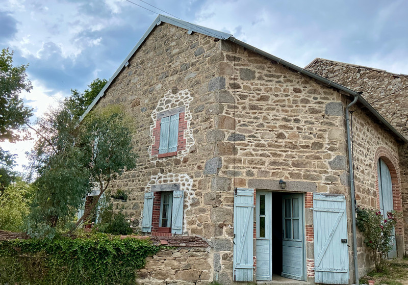 French property for sale in Saint-Georges-la-Pouge, Creuse - €77,000 - photo 0