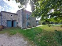 Maison à vendre à Dignac, Charente - 211.000 € - photo 2