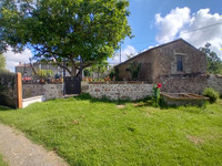 Propriété à vendre à Sainte-Gemme, Deux-Sèvres - 302 659 € - photo n°2
