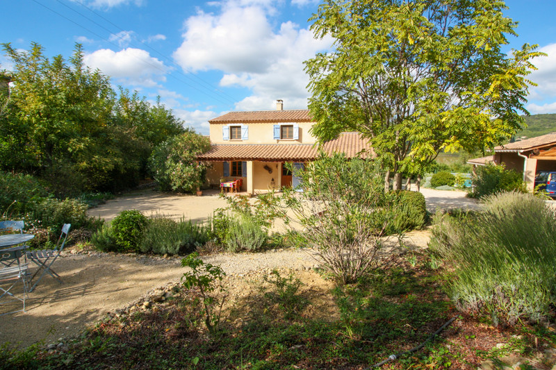 House for sale in Cornillon Gard Provencal villa in a quiet hamlet