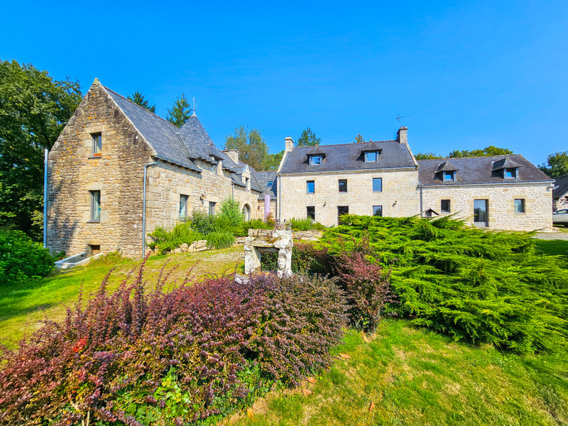 Maison à vendre à Baud, Morbihan - 1.042.500 € - photo 1