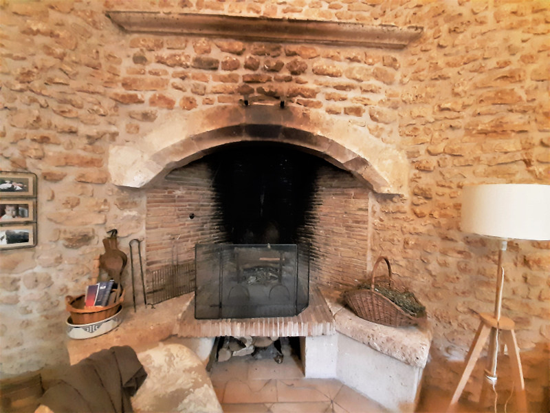 French property for sale in Champagne-et-Fontaine, Dordogne - &#8364;344,500 - photo 5