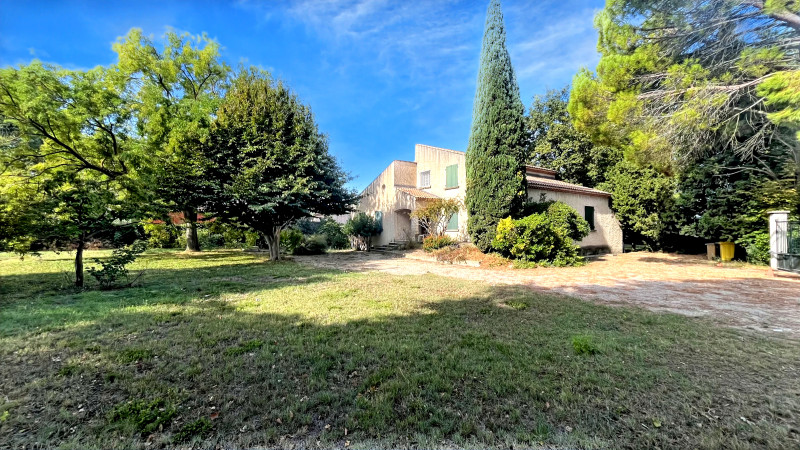 French property for sale in Vedène, Vaucluse - €624,000 - photo 0