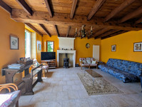 Maison à vendre à Saint-Germain-de-Vibrac, Charente-Maritime - 299.000 € - photo 4