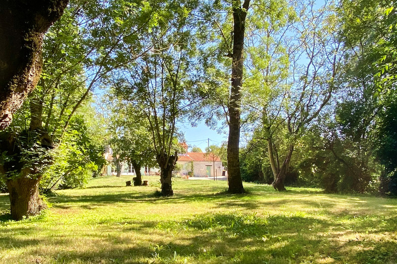 French property for sale in Andilly, Charente-Maritime - €670,000 - photo 8