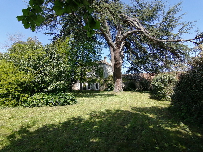 French property for sale in Gensac, Gironde - photo 3