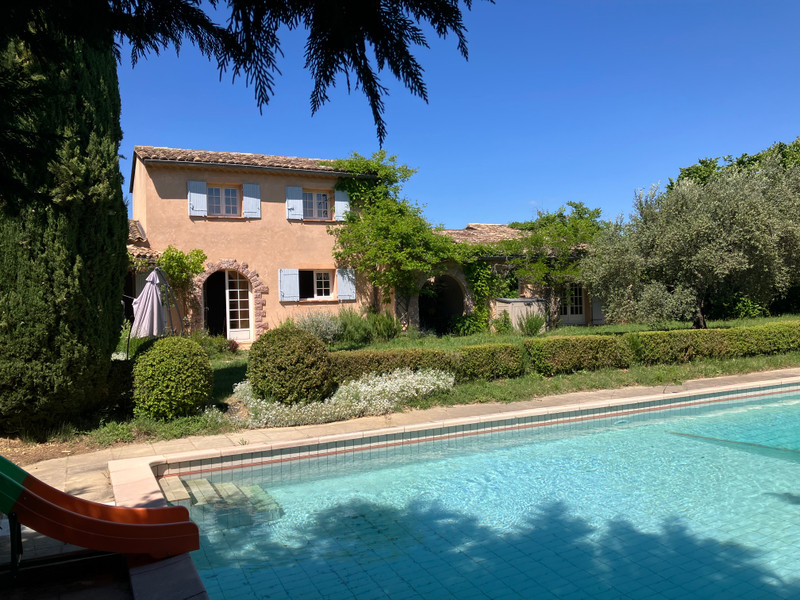 French property for sale in Vaison-la-Romaine, Vaucluse - €480,000 - photo 1