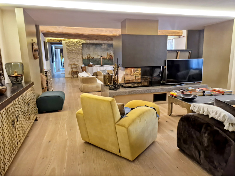 French property for sale in Igé, Saône-et-Loire - €1,750,000 - photo 4