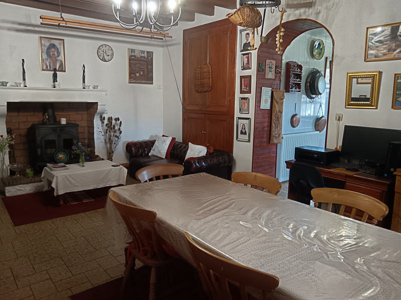 French property for sale in Payroux, Vienne - €238,610 - photo 2