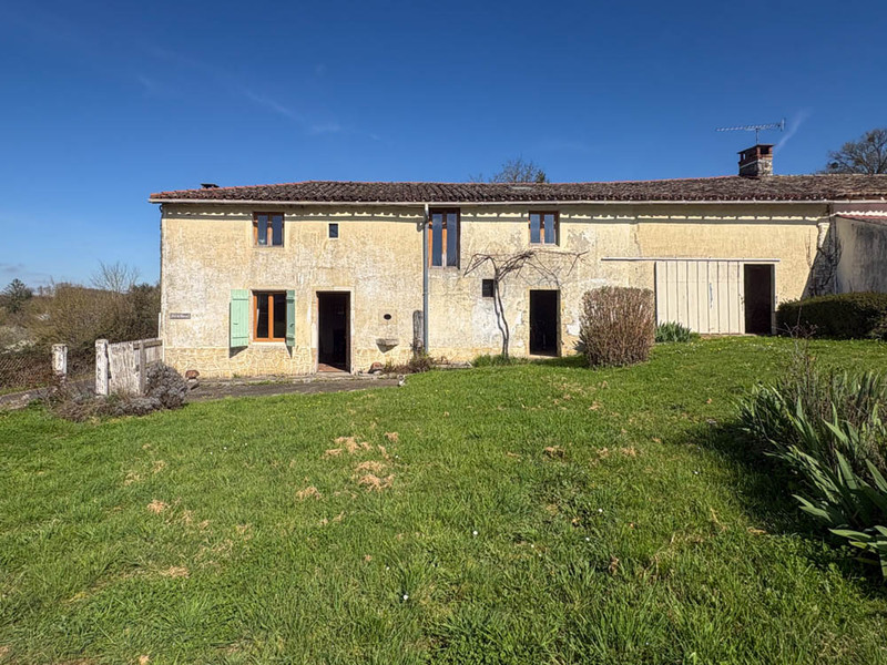 Propriété à vendre à Londigny, Charente - 162 000 €