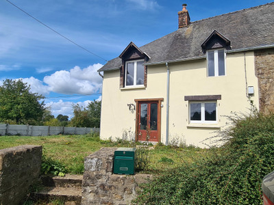 Maison à vendre à Landivy, Mayenne, Pays de la Loire, avec Leggett Immobilier