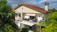 Maison à vendre à Chef-Boutonne, Deux-Sèvres - 210.000 € - photo 10