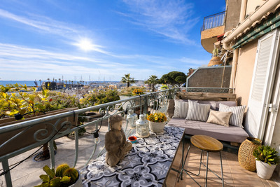 Appartement à vendre à Bandol, Var, PACA, avec Leggett Immobilier