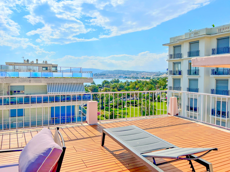 French property for sale in Cannes, Alpes-Maritimes - €1,099,000 - photo 10