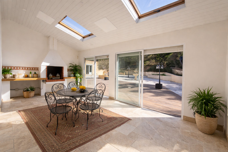 French property for sale in Plan-d'Aups-Sainte-Baume, Var - €550,000 - photo 6