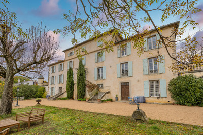 Beautifully enchanting maison de maître with 3 hectares of land, a pool, and a gîte in the south of France.