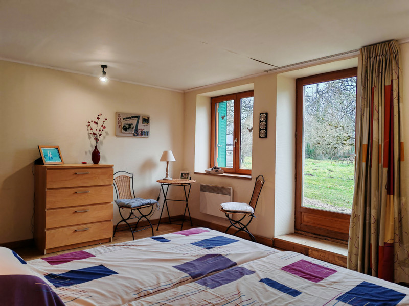 French property for sale in Saint-Gervais-d'Auvergne, Puy-de-Dôme - €235,000 - photo 5