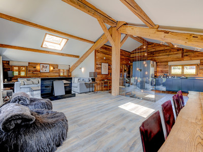 Ski property for sale in Les Carroz - €2,250,000 - photo 7