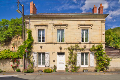 Maison à vendre à Fontevraud-l'Abbaye, Maine-et-Loire, Pays de la Loire, avec Leggett Immobilier