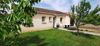 Terrace for sale in Marsac-sur-l'Isle Dordogne Aquitaine
