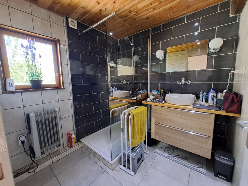 French property for sale in Fours, Nièvre - €149,500 - photo 5