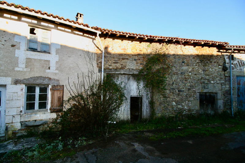 French property for sale in Écuras, Charente - €21,600 - photo 13