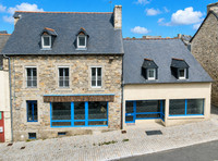 Propriété à vendre à Saint-Nicolas-du-Pélem, Côtes-d'Armor - 293 000 € - photo n°1