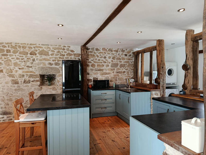 French property for sale in Janaillat, Creuse - €235,400 - photo 1