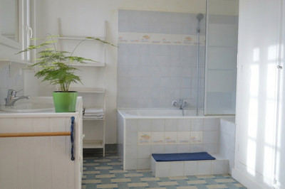 French property for sale in Marmande, Lot-et-Garonne - €510,000 - photo 12