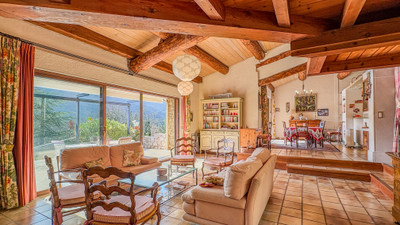 French property for sale in Vauvenargues, Bouches-du-Rhône - €1,300,000 - photo 2