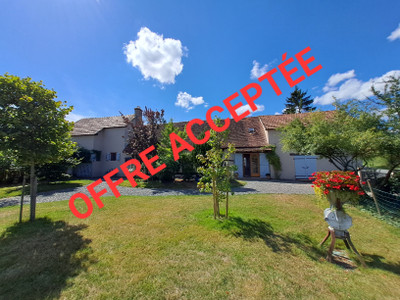 Maison à vendre à Cronat, Saône-et-Loire, Bourgogne, avec Leggett Immobilier