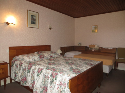 French property for sale in Confolens, Charente - €260,000 - photo 5