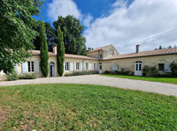 French property, houses and homes for sale in Arsac Gironde Aquitaine