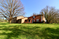 Propriété à vendre à Écuras, Charente - 195 000 € - photo n°5