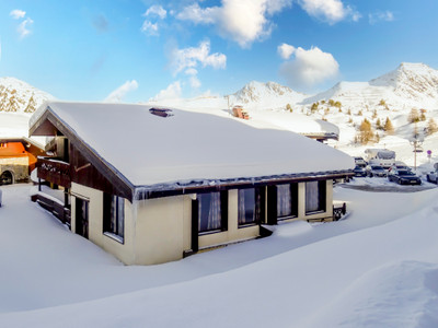 Maison à vendre à La Plagne Tarentaise, Savoie, Rhône-Alpes, avec Leggett Immobilier