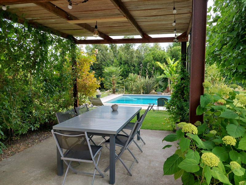 French property for sale in Angoulême, Charente - €398,000 - photo 10