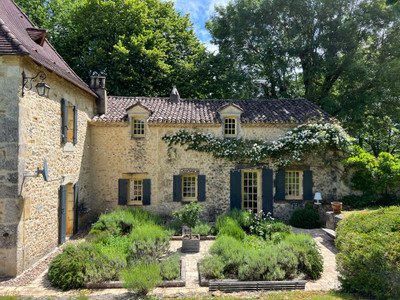 French property for sale in Bayac, Dordogne - €569,100 - photo 1