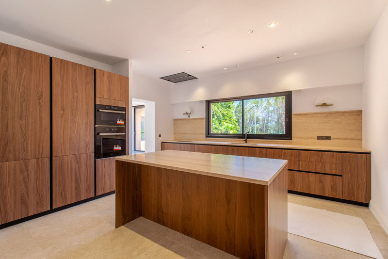 House for sale in Mougins AlpesMaritimes Mougins. Luxury renovated