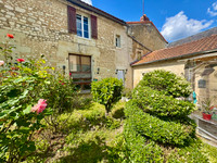 Maison à vendre à Loudun, Vienne - 362.000 € - photo 10