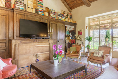 French property for sale in Collias, Gard - €1,620,000 - photo 7