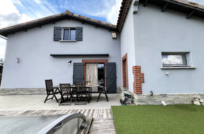 French property for sale in Saint-Paul-le-Jeune, Ardèche - €371,000 - photo 5