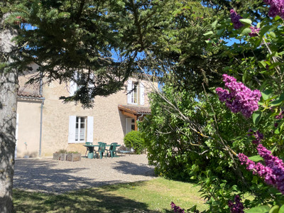 French property for sale in Blasimon, Gironde - €449,000 - photo 1