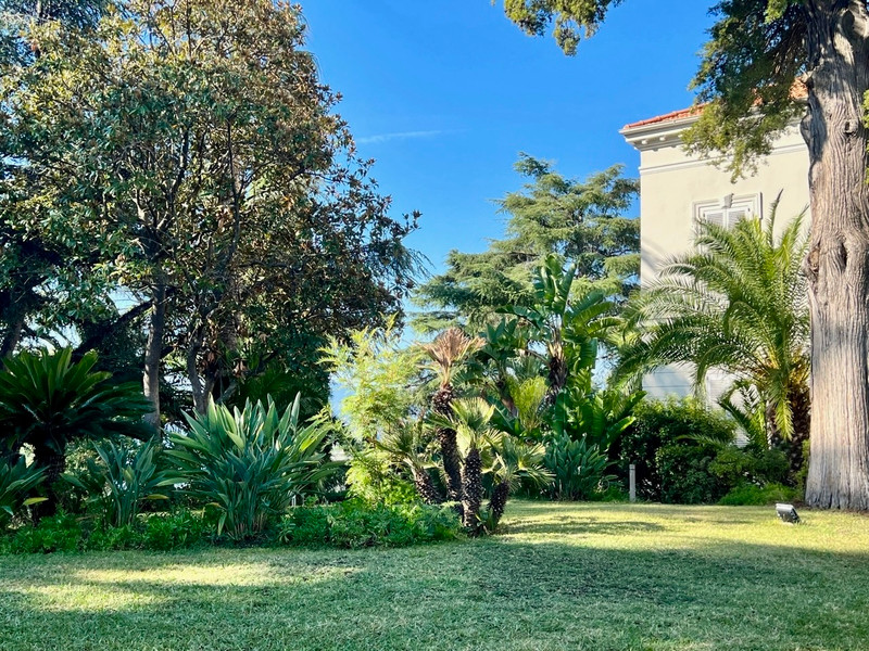 French property for sale in Cannes, Alpes-Maritimes - €251,090 - photo 4