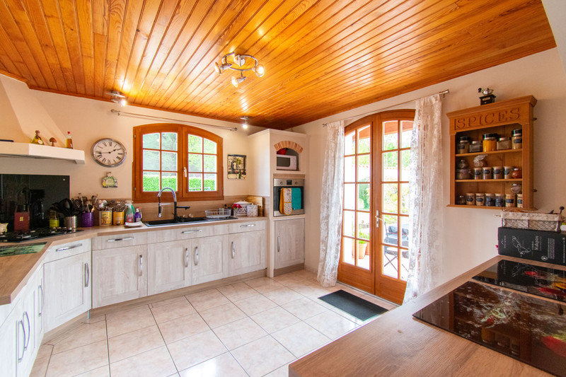 House for sale in Quillan Aude Superbly finished 3/4 bedroom