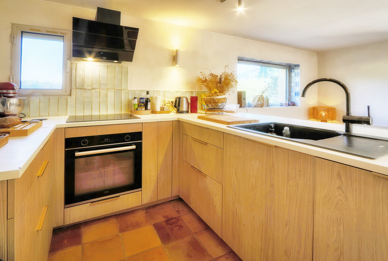 French property for sale in Saint-Martin-de-Castillon, Vaucluse - €420,000 - photo 8