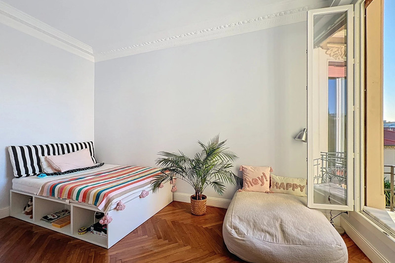 French property for sale in Nice, Alpes-Maritimes - €1,220,000 - photo 6