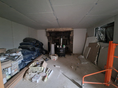 French property for sale in Pont-Melvez, Côtes-d'Armor - €66,600 - photo 4