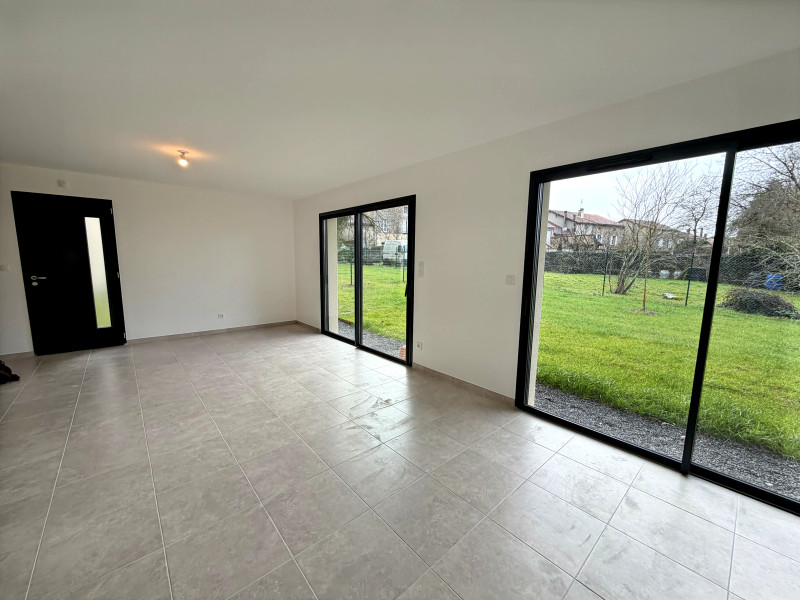 French property for sale in Saint-Claud, Charente - €235,400 - photo 3