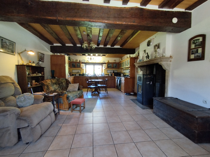 French property for sale in Lussac-les-Églises, Haute-Vienne - €147,150 - photo 4