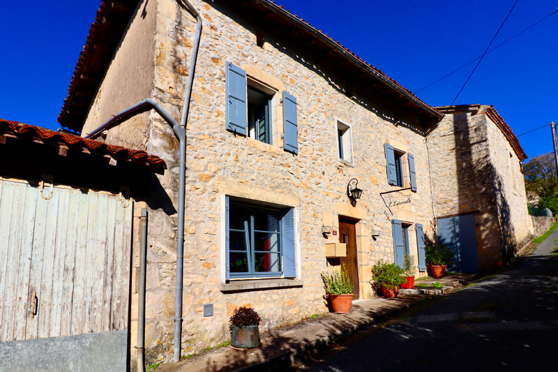 French property for sale in Varaignes, Dordogne - €193,500 - photo 0